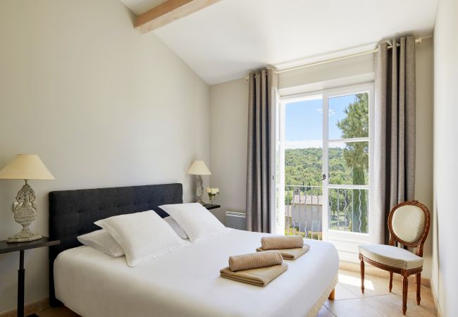  Chambre pour familles à louer à Saint Tropez